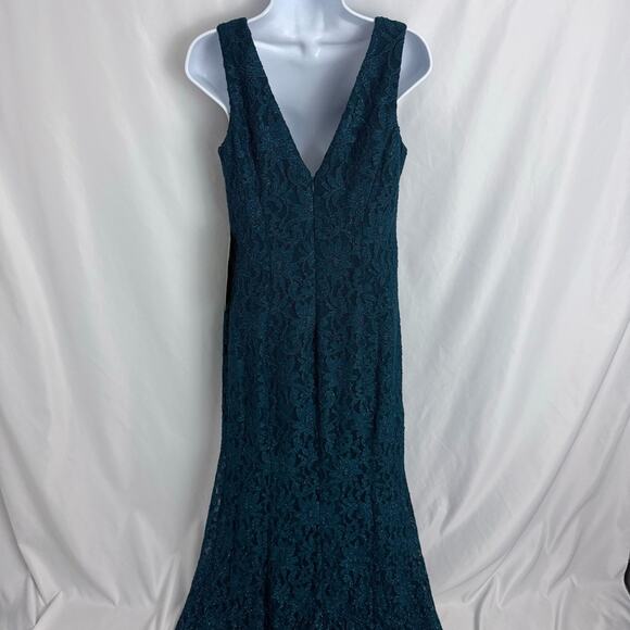 NWT One By Eight Sparkly Double Lined Lace Formal Dress - Picture 8 of 13